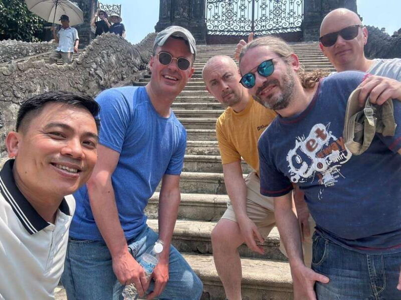 Hue: Royal Tombs & Pagoda Tour By Dragon Boat & Private Car - Discovering the Tomb of Khai Dinh
