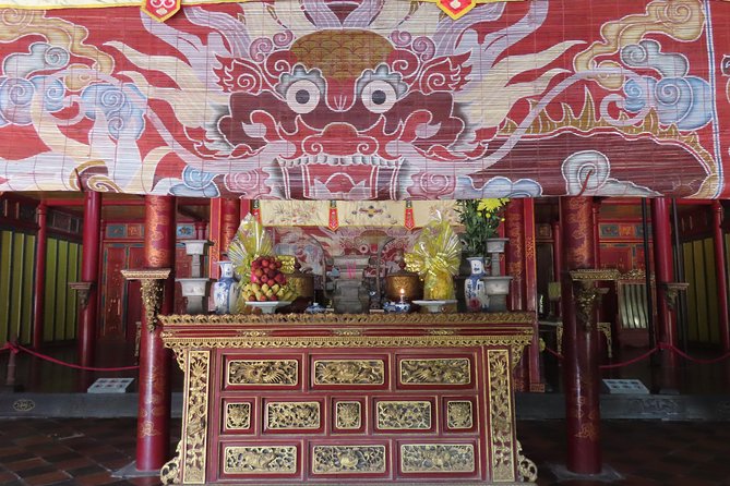 Hue Royal Tombs Tour- Private Tour - Itinerary Details