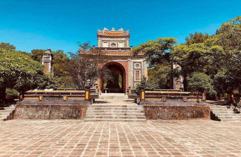 Hue Royal Tombs Tour to Visit Best Tombs of the Emperors - Tour Inclusions and Exclusions