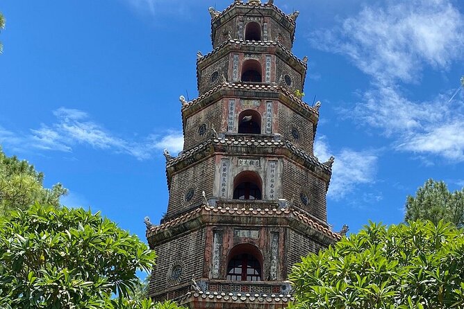 Hue Sightseeing Royal Tombs, Pagoda, Citadel by Private Car - Experiencing the Iconic Pagoda