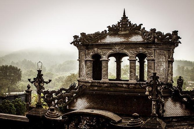 Hue Sightseeing Tombs and Pagoda With Private Driver - Exclusions and Personal Expenses
