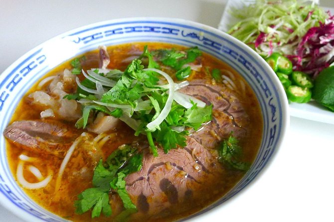 Hue Street Food Tour by Cyclo - Meeting and Pickup