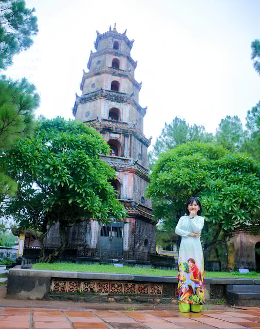 Hue: Sunset Cruise on the Perfume River - Seasonal Variations