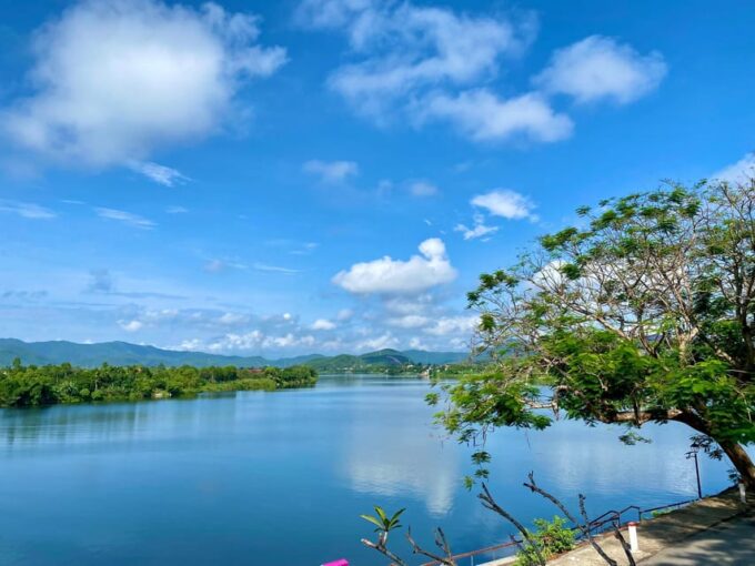 Hue Sunset: Dragon Boat Along Perfume River and Salt Coffee - Cultural Exploration