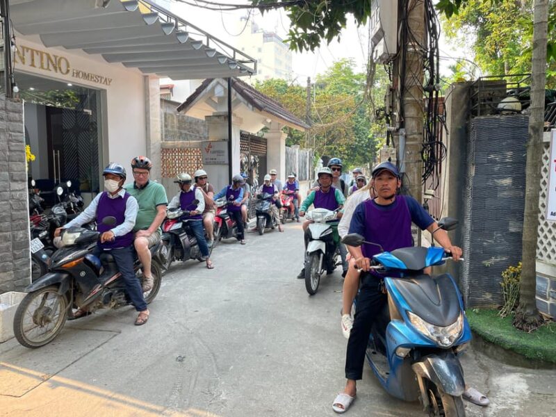 Hue: Thanh Toan Village and Local Life Tour by Scooter - Pickup and Language