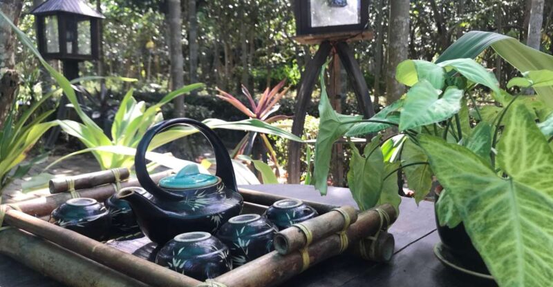 Hue: Thuy Bieu Village Bike Tour With Lunch - Key Points