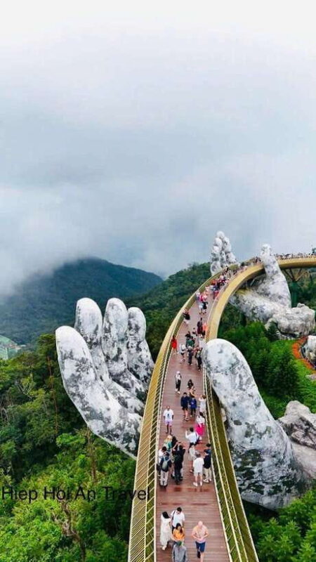 Hue To/From Hoi an via Hai Van Pass & Golden Bridge - Key Points