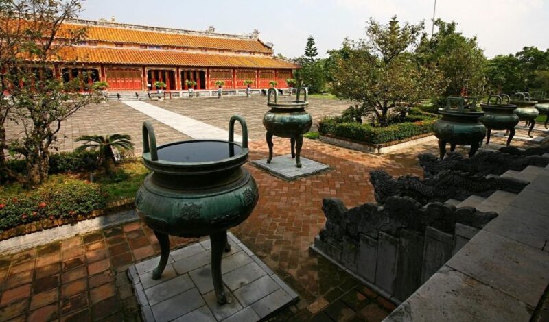 Hue Walking Tour to Imperial Citadel and Forbidden City - Nine Dynastic Urns