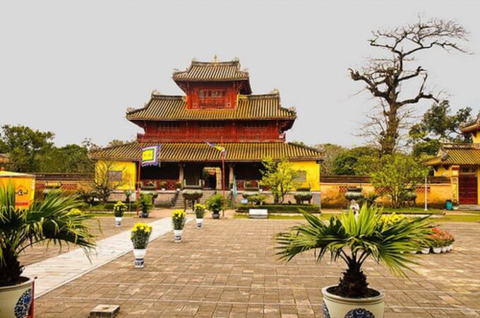 Hue Walking Tour to Imperial Citadel and Forbidden City - Tour Highlights and Pricing
