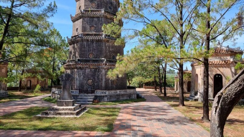 Hue: Walking Tour to Thien Mu Pagoda and Back by Boat Trip - Important Details