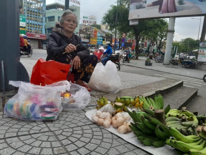 Hue:Deluxe Walking Tour to Imperial City and Dong Ba Market - Frequently Asked Questions