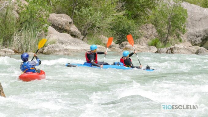 Huesca: River Kayak in the Pyrenean Geological Route - Wildlife Observation