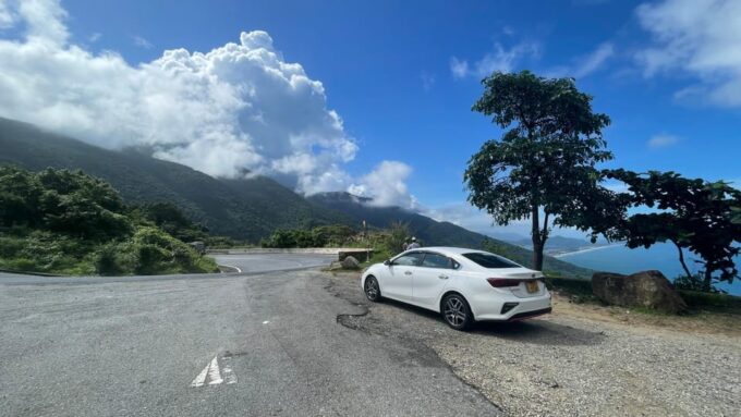 Hui: Transfer Phu Bai Airport to Hoi an via Hai Van Pass - Private Group Service
