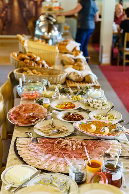 Hulftegg Mühlrüti: Sunday Brunch / Breakfast Buffet - Key Points