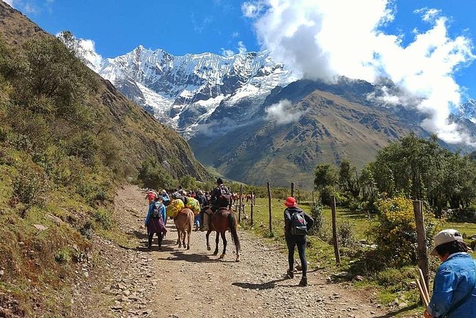 Humantay Lagoon in 1 Day From Cusco - Preparing for the Hike