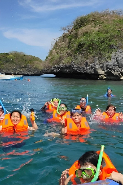 Hundred Island Hopping Day Tour With Transfer - Inclusions and Activities