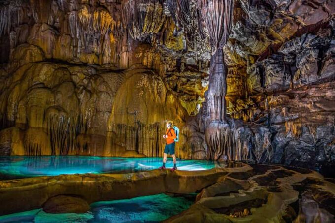 Hung Thoong Exploration 3 Days 2 Nights - Visiting Ma Da Crystal Lake