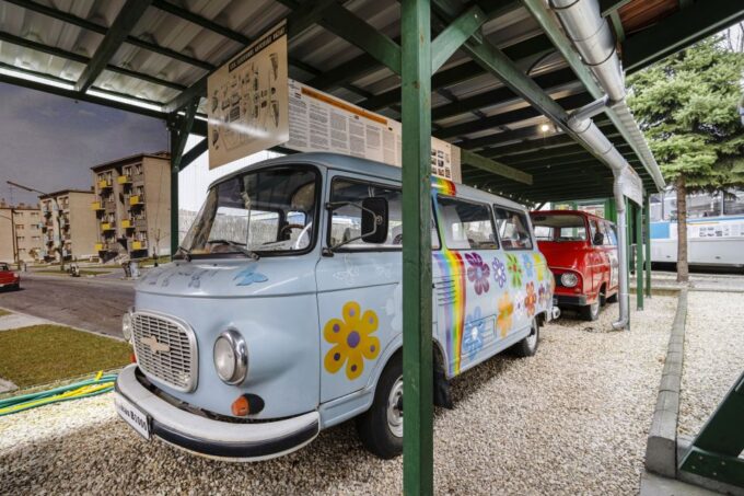 Hungary: Szentendre Retro Design Center Entry Ticket - Transportation and Parking
