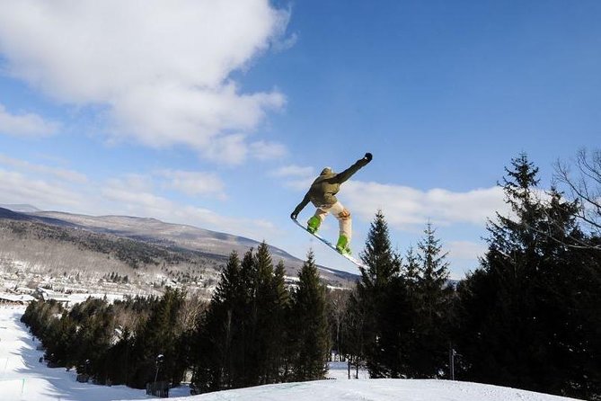 Hunter Mountain Ski & Board Lift Pass With Transportation, NYC - Meeting and Pickup