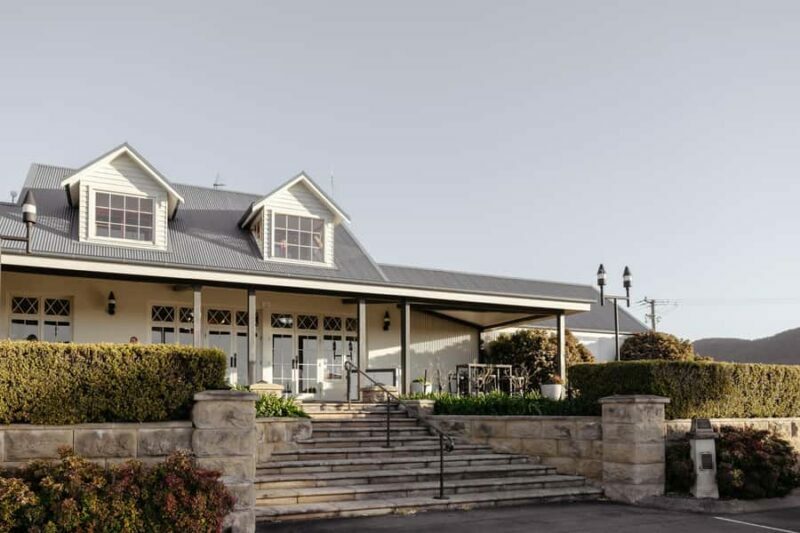 Hunter Valley: Wine Tour with 2-Course Lunch, Choc & Cheese - The Sum Up