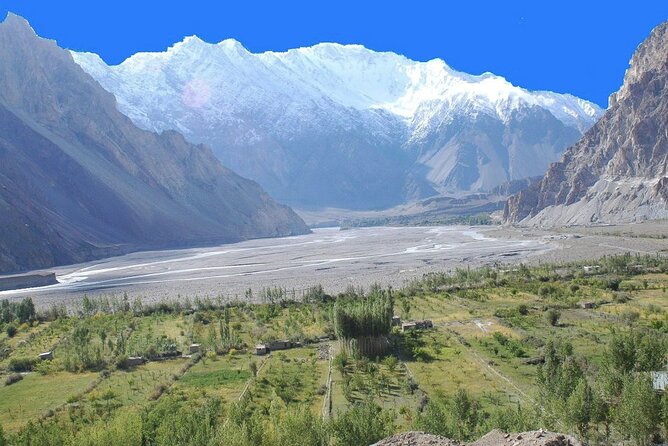 Hunza Valley Sightseeing Tour - Pickup and Schedule