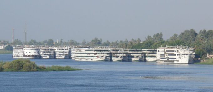 Hurghada: 4 Days Nile Cruise (Fb) With Luxor and Aswan Tours - Guided Tours and Attractions