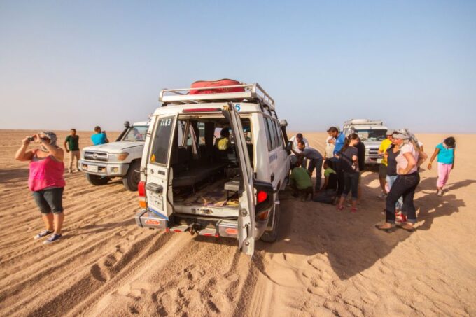 Hurghada: 6-Hour Jeep Desert Safari, Dinner, and Show - Frequently Asked Questions