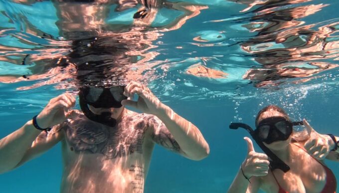 Hurghada: 7 Wonders Speedboat, Snorkeling, & Lunch Day Tour - Snorkeling and Dolphin Encounters
