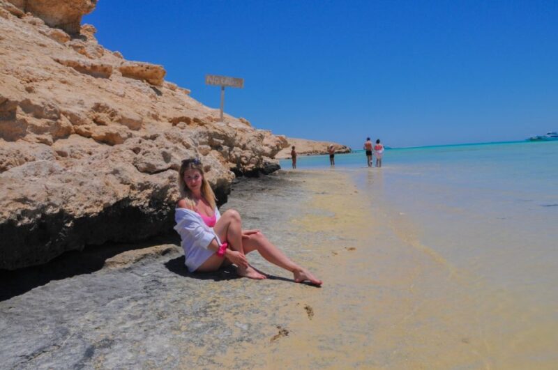Hurghada: 7 Wonders Speedboat, Snorkeling, & Lunch Day Tour - Included Experiences