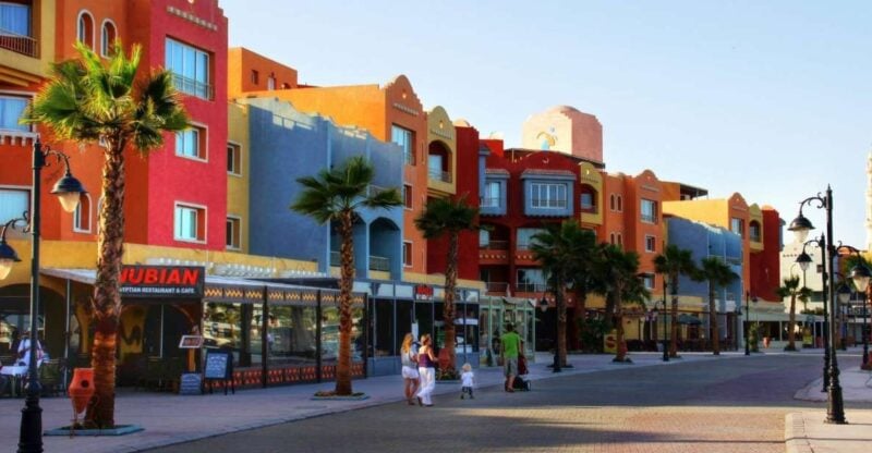 Hurghada: City Tour and Parasailing Adventure With Lunch - Key Points