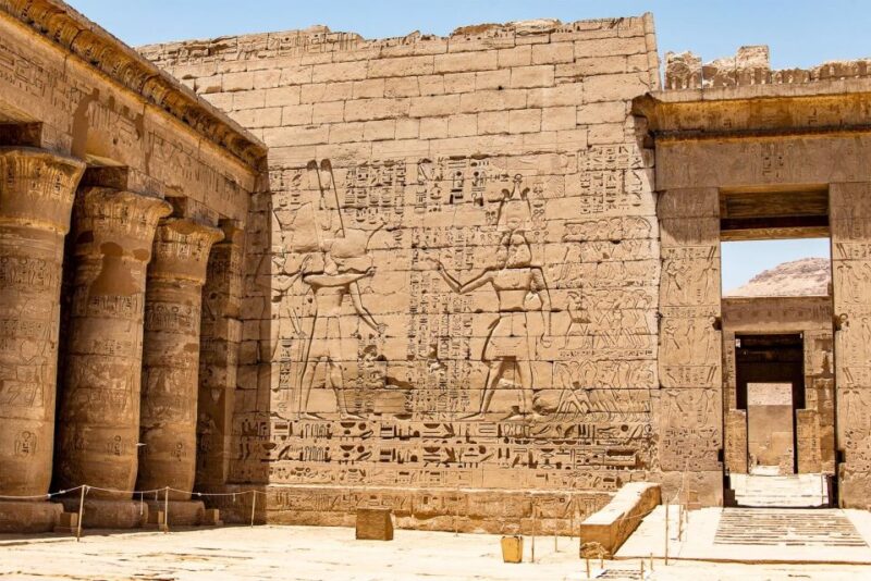 Hurghada: Dendera and Medinet Habu Private Guided Day Tour - Key Points