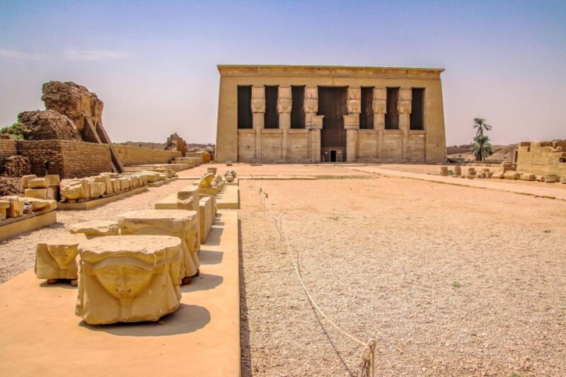 Hurghada: Dendera and Medinet Habu Private Guided Day Tour - Itinerary Highlights