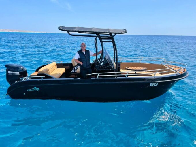 Hurghada: Full Day Giftun Islands Hopping Cruise & Lunch - Snorkeling and Dolphin Spotting