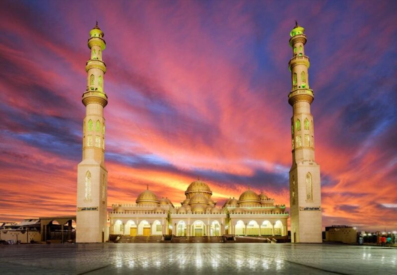 Hurghada: Guided City Highlights Tour With Shopping Stops - Itinerary Highlights