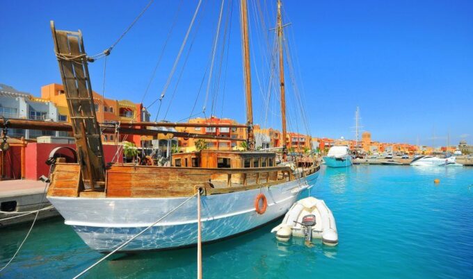 Hurghada: Guided City Highlights Tour With Shopping Stops - Frequently Asked Questions