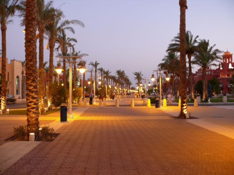 Hurghada: Guided City Tour and a Tasty Lunch W/ Shisha Pipe - Key Points