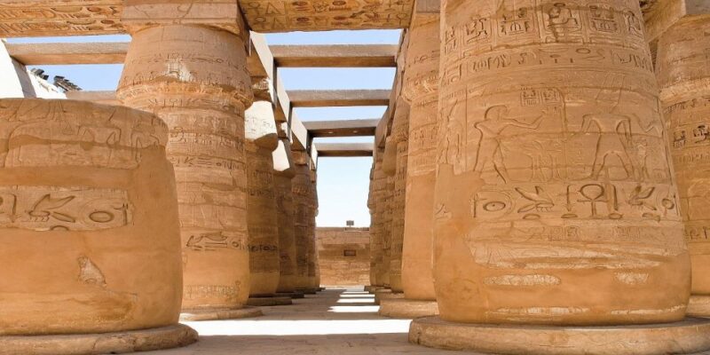Hurghada: Luxor Hot Air Balloon Ride and Day Tour With Meals - Language Options