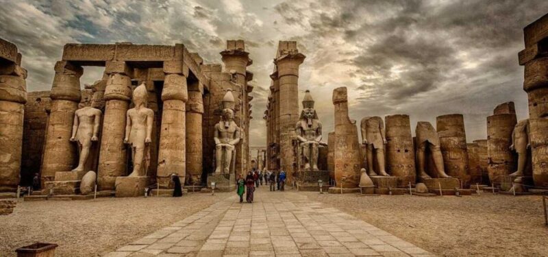 Hurghada: Luxor Valley of Queens, Hatshepsut, Karnak With Lunch - Itinerary Highlights