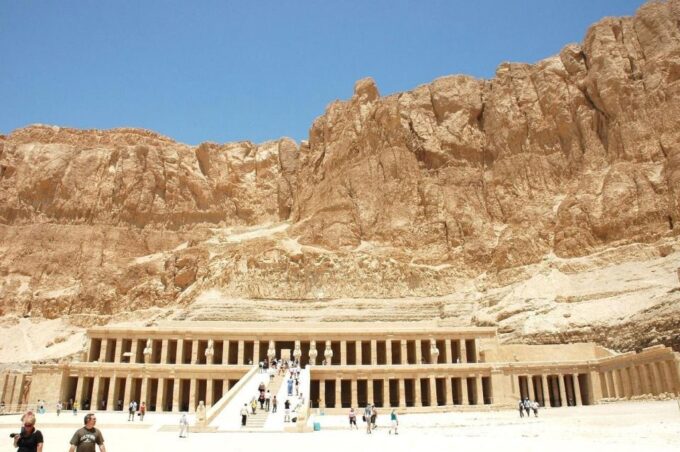 Hurghada: Luxor Valley of Queens, Hatshepsut, Karnak With Lunch - Frequently Asked Questions