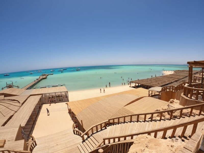 Hurghada: Luxury Cruise Trip to Orange Bay With Lunch - Itinerary and Activities