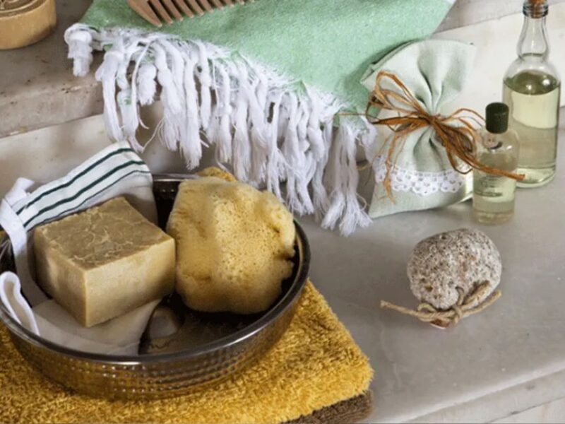Hurghada: Luxury VIP Hammam & Spa With Transfer & Drink - Benefits of Hot Baths and Massages