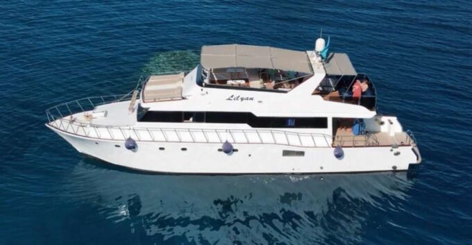 Hurghada: Luxury Yacht Trip With Your Own Crew and Chef - Onboard Culinary Experience