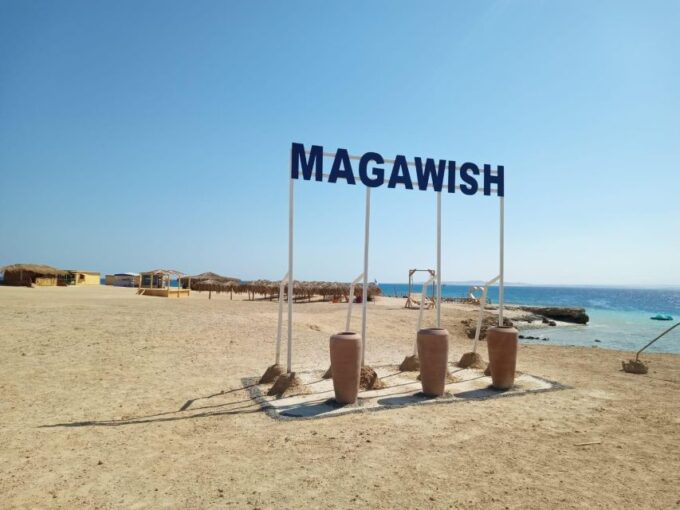 Hurghada: Magawish Island Speedboat W Snorkelling & Lunch - Beach Relaxation
