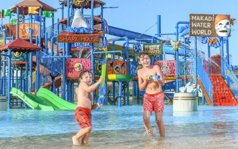 Hurghada: Makadi Water World With Lunch, Drinks & Transfers - Thrilling Rides and Attractions