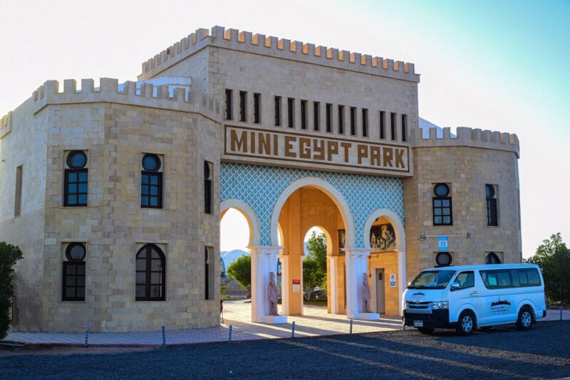 Hurghada: Mini Egypt Park Entry Ticket, Tour, and Transfers - Tour Features