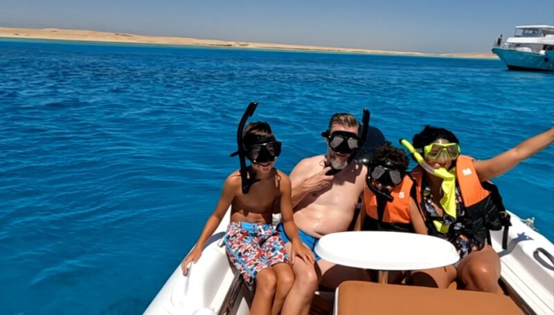 Hurghada: Nemo Island Speedboat Tour With Snorkeling & Lunch - Inclusions and Amenities