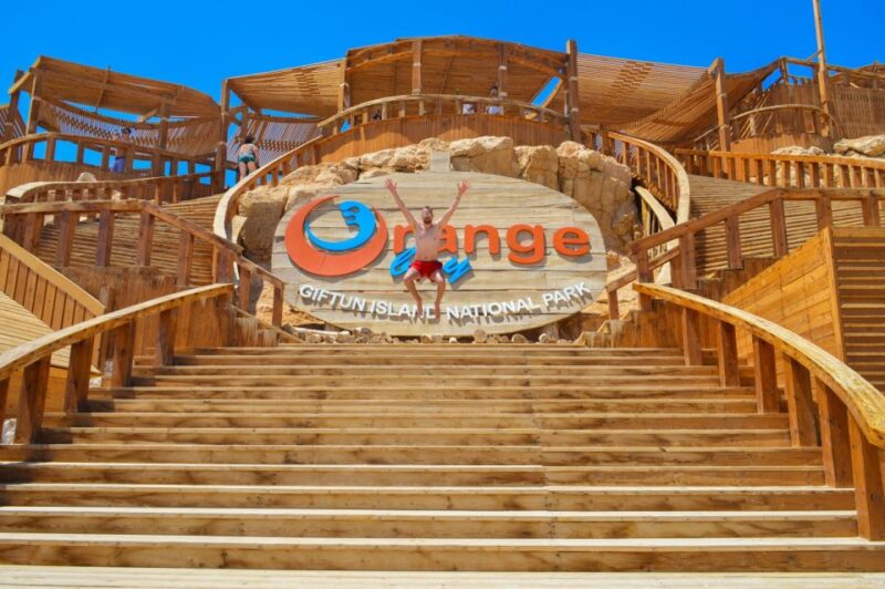 Hurghada: Orange Bay Dolphin Watching, Snorkeling & Lunch - Snorkeling and Dolphin Watching