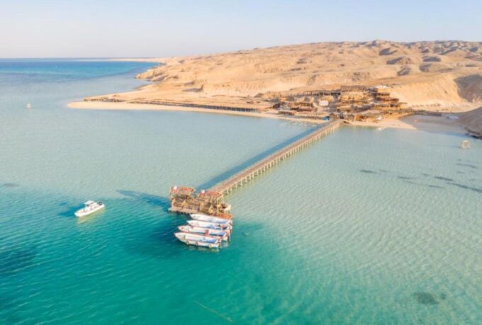Hurghada: Orange Bay Private Yacht Cruise for Small Group - Dining and Refreshment Options