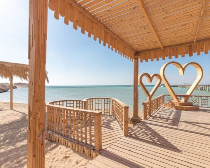 Hurghada: Orange Island Yacht Trip With Lunch & Water Sports - Optional Extras and Add-ons