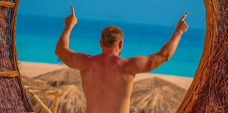Hurghada: Paradise Island Yacht Cruise, Lunch & Snorkeling - Inclusions